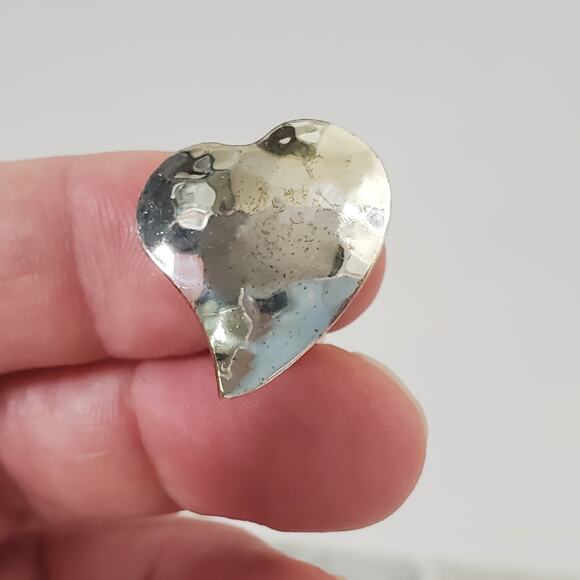 Sterling Silver Hammered Heart Clip Earrings 7 Grams - Picture 2 of 5
